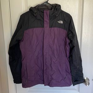 Women’s HyVent North Face water resistant jacket